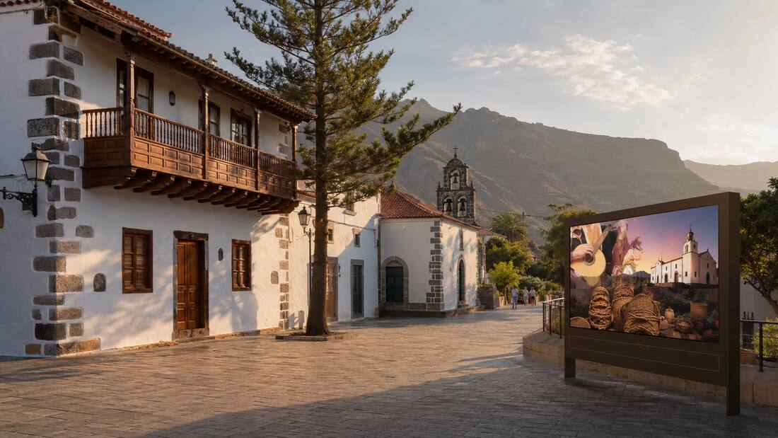Digital screen integrated into a historic environment